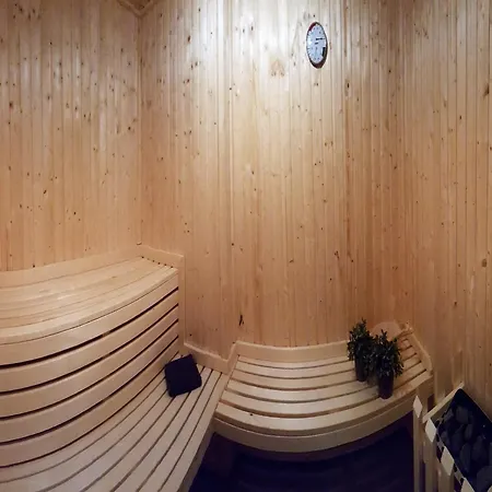 Comfortable Apartment, In A 500 M From The Lift Apartment